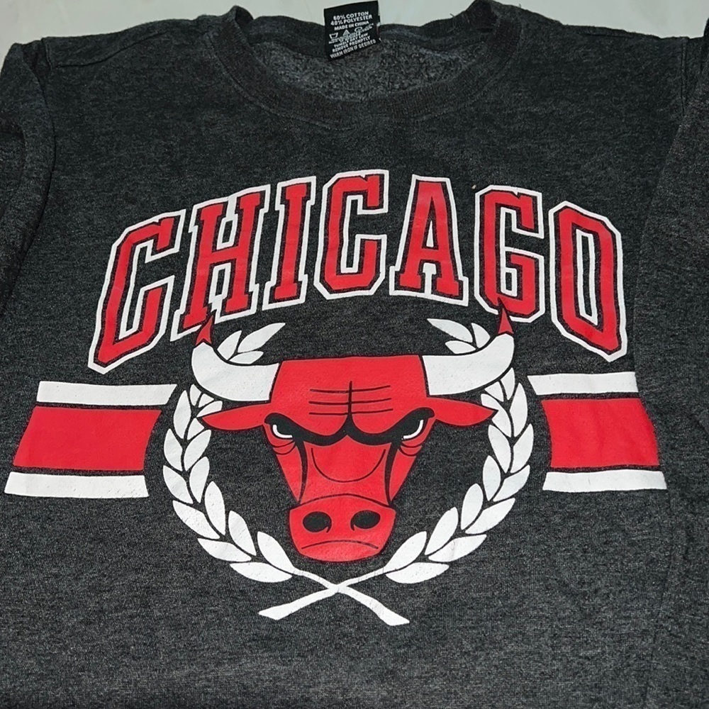 Chicago Bulls NBA gray women’s vintage long sleeve sweatshirt Sz XL
